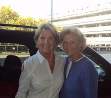 airport-goodbyes1-300x200