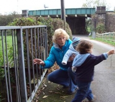 tossing-in-pooh-sticks