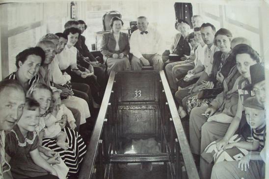 Johnsons, Glass-bottom boat