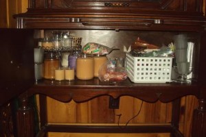 Monitor in the middle