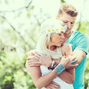 Engagement photo by Caroline and Jayden