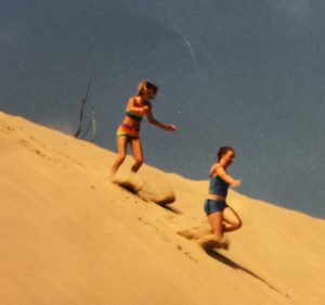 Hannah and Weezi fly